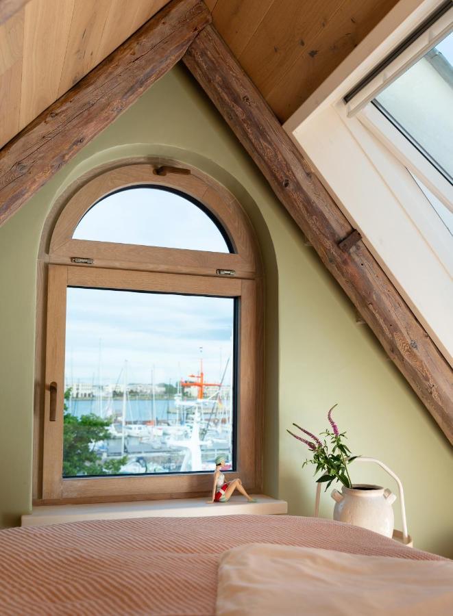 Kapitaenshaus In Wasserlage! Traumapartments Warnemuende 로스토크 외부 사진