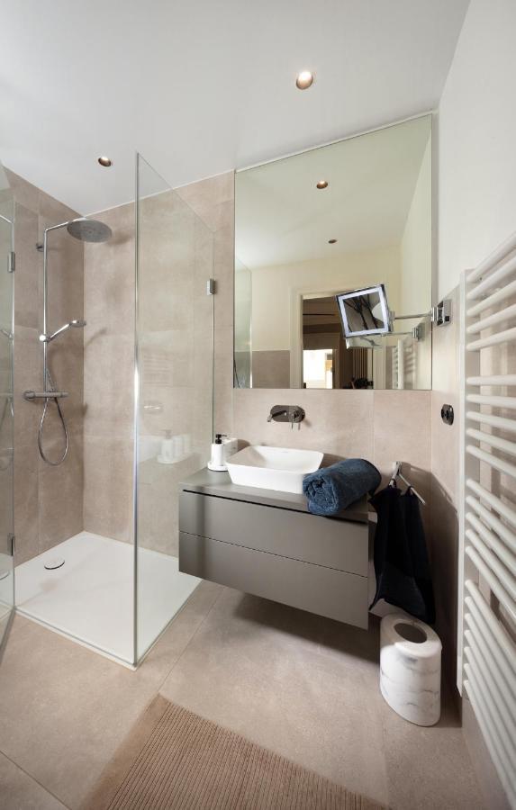 Kapitaenshaus In Wasserlage! Traumapartments Warnemuende 로스토크 외부 사진